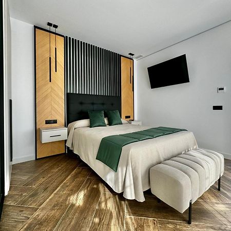 Hostal Noli Чиклана де ла Фронтера Екстериор снимка