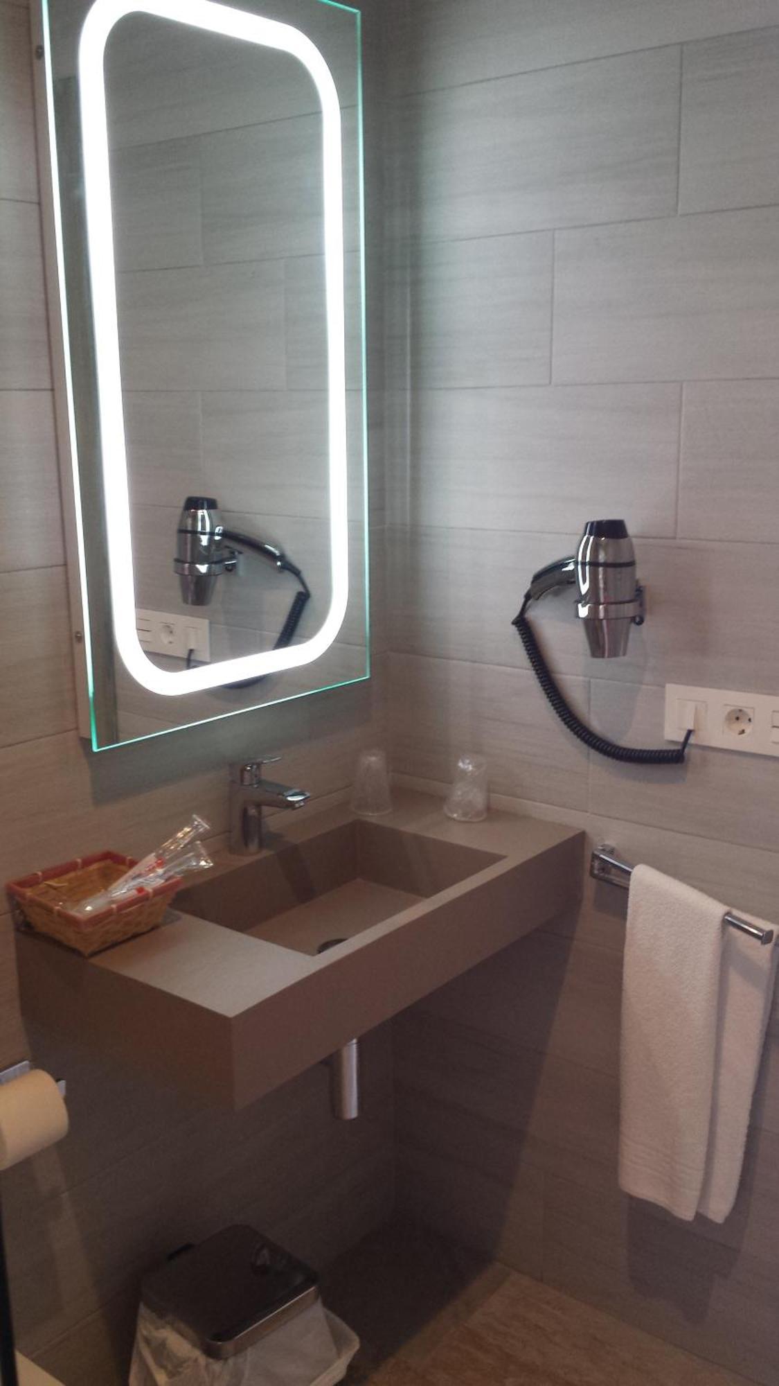 Hostal Noli Чиклана де ла Фронтера Екстериор снимка