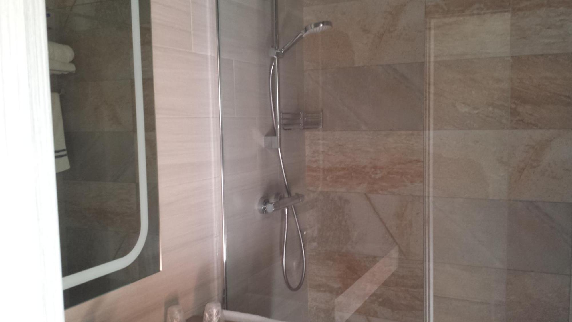 Hostal Noli Чиклана де ла Фронтера Екстериор снимка