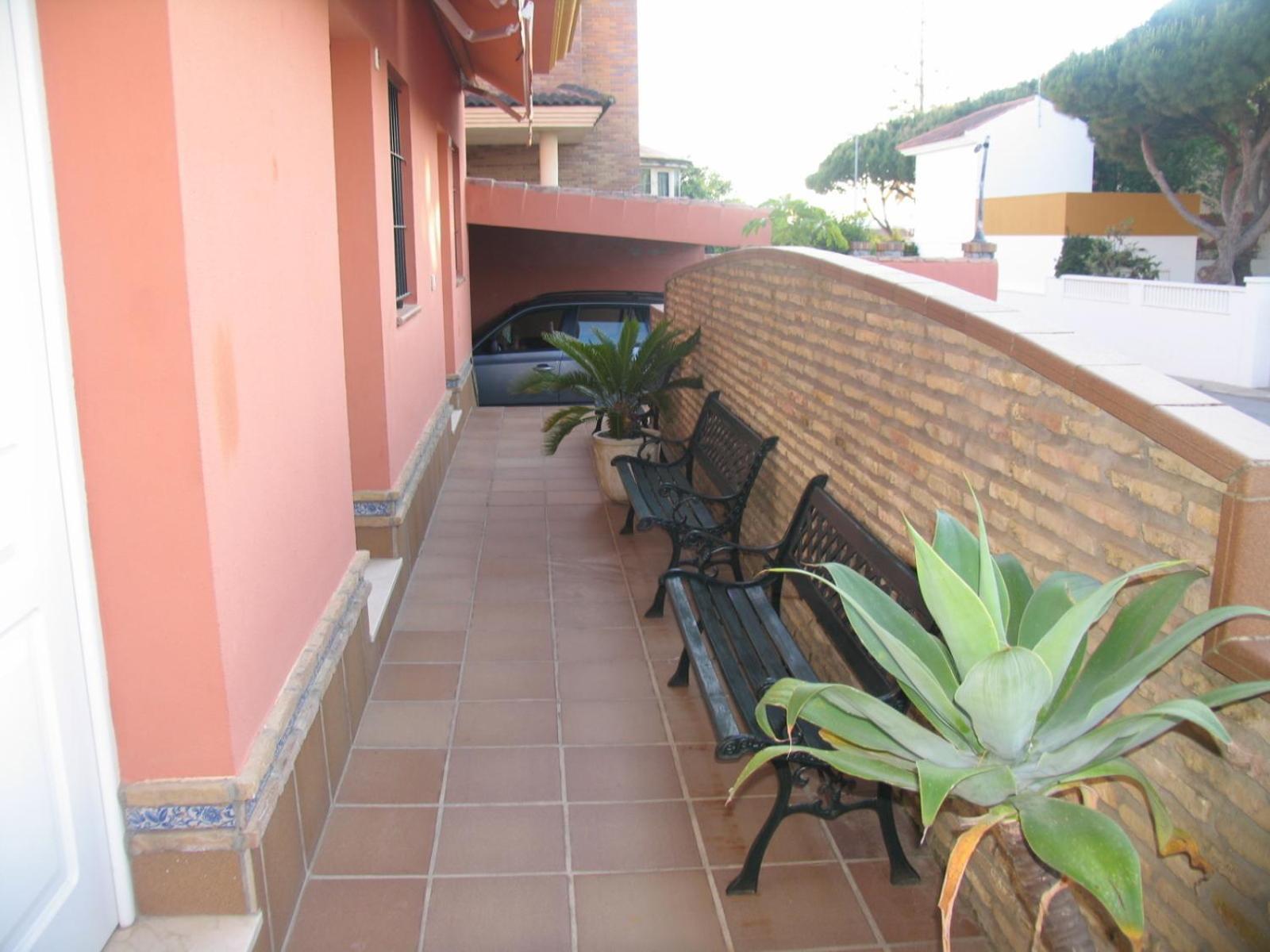 Hostal Noli Чиклана де ла Фронтера Екстериор снимка