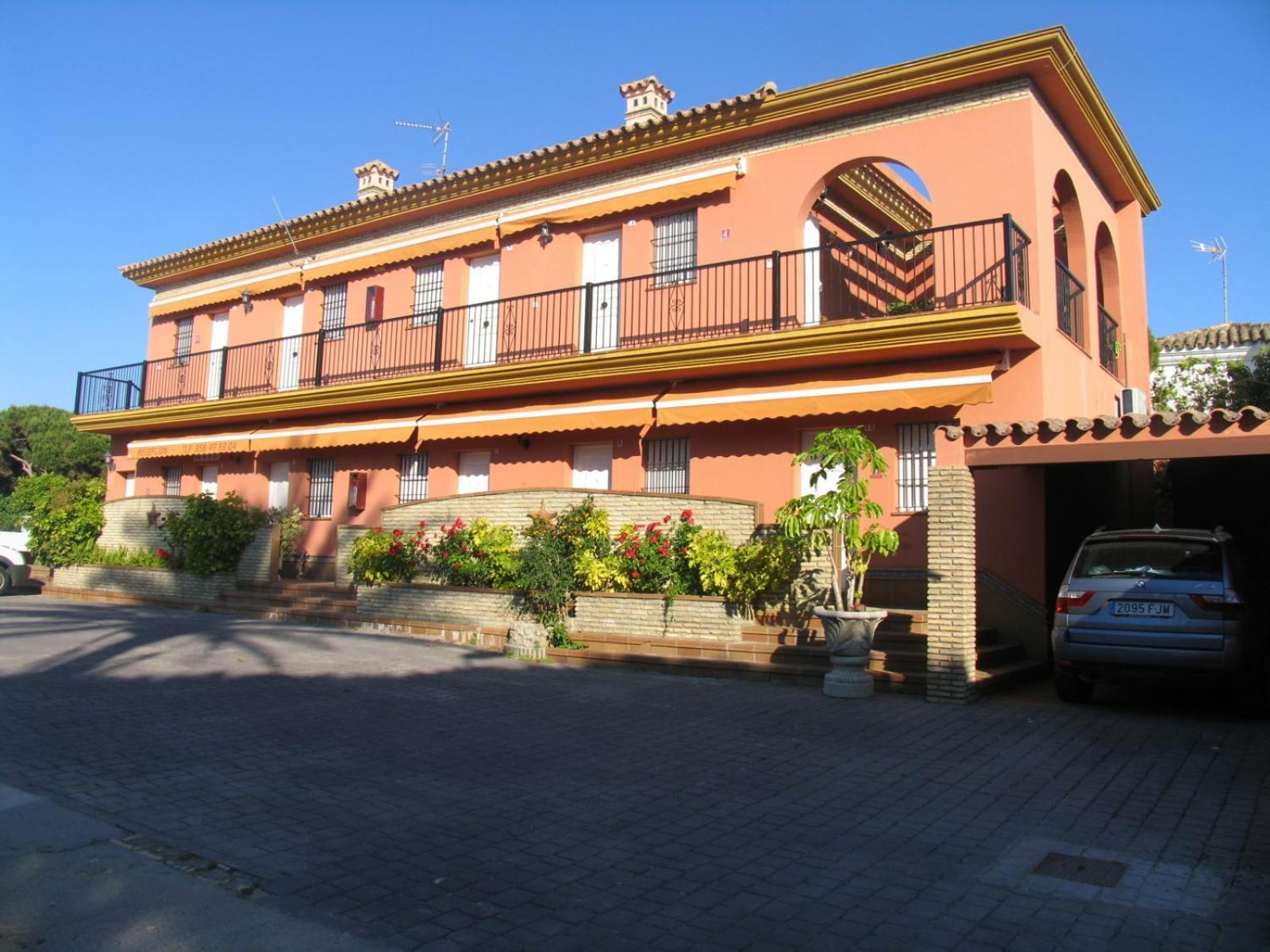 Hostal Noli Чиклана де ла Фронтера Екстериор снимка